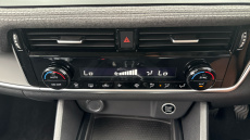 Nissan Qashqai 1.3 DiG-T MH Acenta Premium 5dr Petrol Hatchback